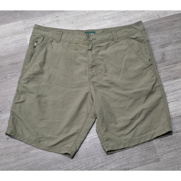 Outdoor Life Green Light Weight Cargo Shorts Multi Zip Pockets - Picture 6 of 6